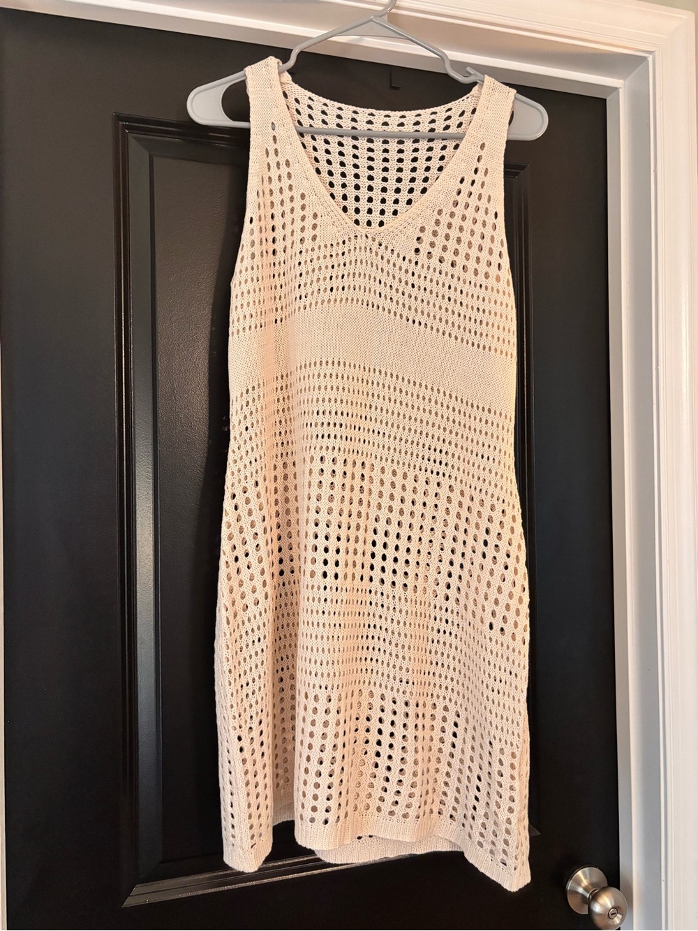 Cupshe Cream Crochet V-Neck Sleeveless Beach Cover-Up